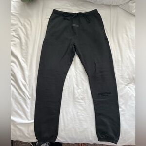Fear of God Essentials Sweatpants